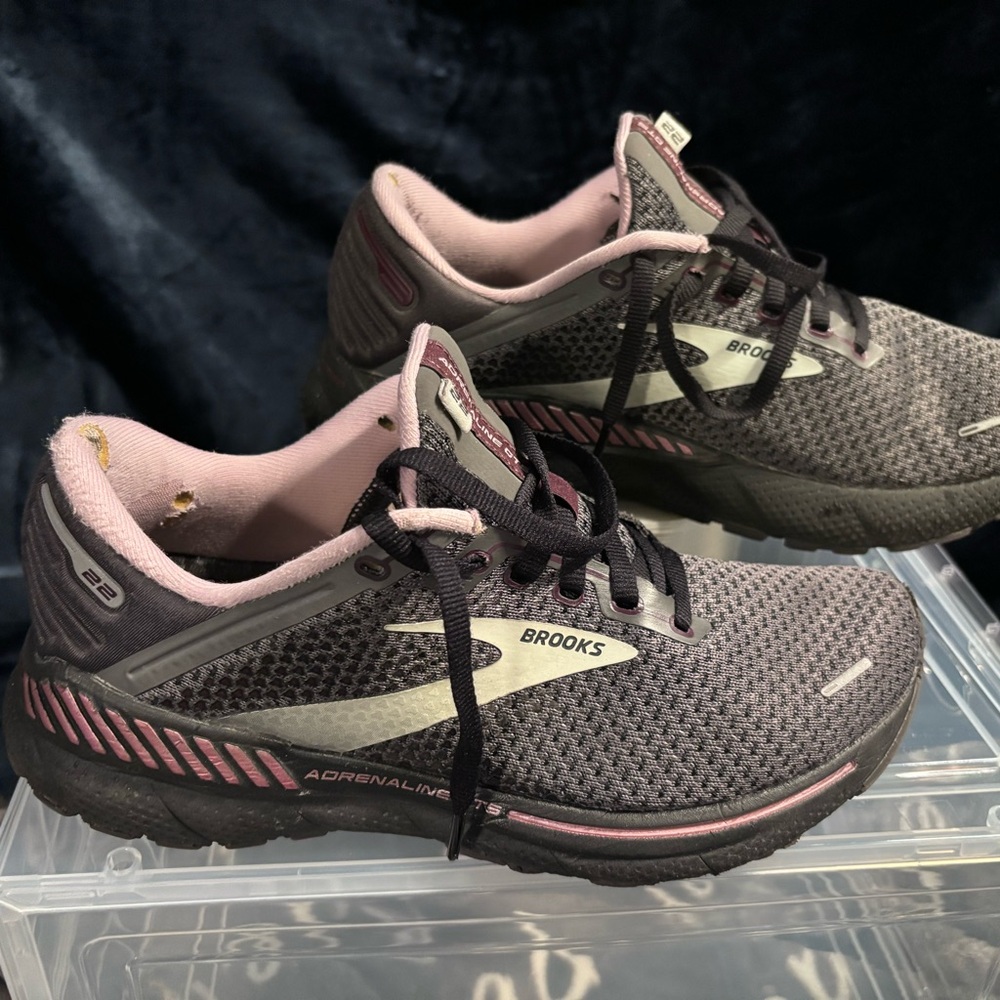 Brooks Women's Charcoal and Blush Athletic Shoes